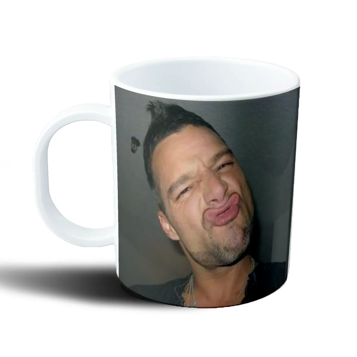 Taza de Plástico Ricky Martin Gesto Gracioso - vista 2