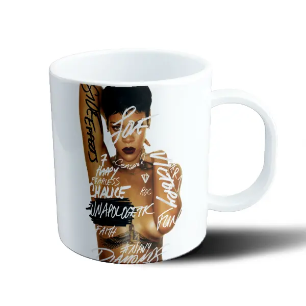 Taza de Plástico Rihanna Unapologetic