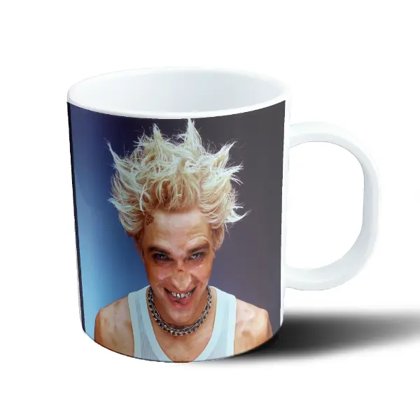 Taza de Plástico Robert Pattinson Pelo Rubio Cadena