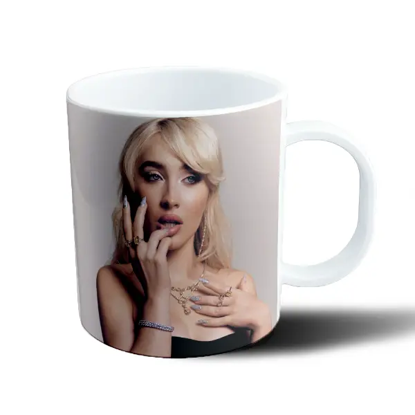 Taza de Plástico Sabrina Carpenter Retrato