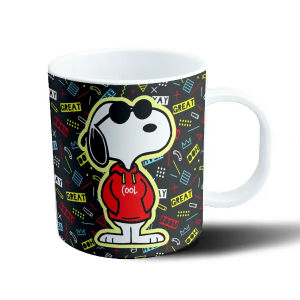 Taza de Plástico Snoopy Cool con Lentes y Campera Roja