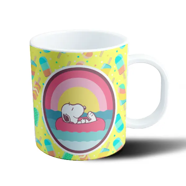 Taza de Plástico Snoopy Relajado en Flotador de Verano