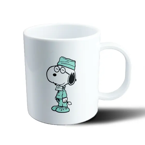 Taza de Plástico Snoopy Doctor Médico