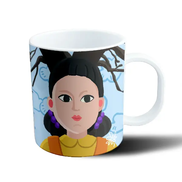 Taza de Plástico Squid Game Young-hee Muñeca