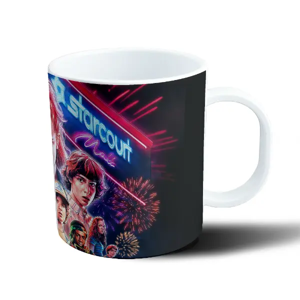 Taza de Plástico Stranger Things Eleven Starcourt Mall