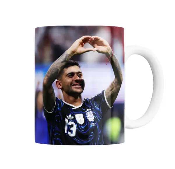 Taza de Cerámica Cuti Romero Corazón con las manos