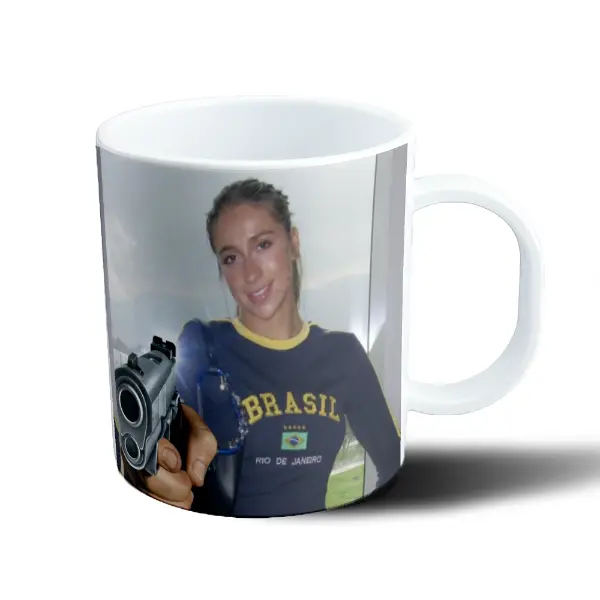 Taza de Plástico Tate McRae Brasil Rio de Janeiro Pistola