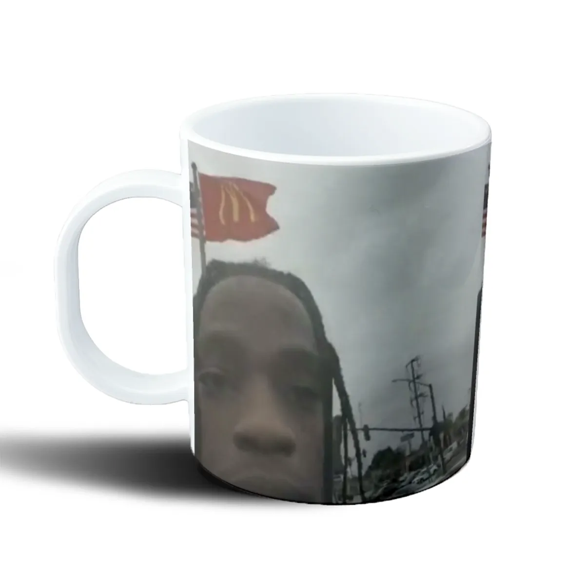 Taza de Plástico Travis Scott con bandera de McDonald's - vista 2