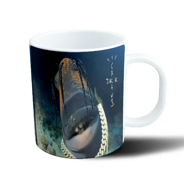 Taza de Plástico Travis Scott Pez con Trenzas y Cadena