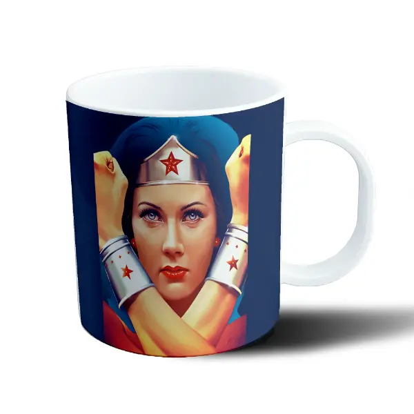 Taza de Plástico Wonder Woman Pose Clásica
