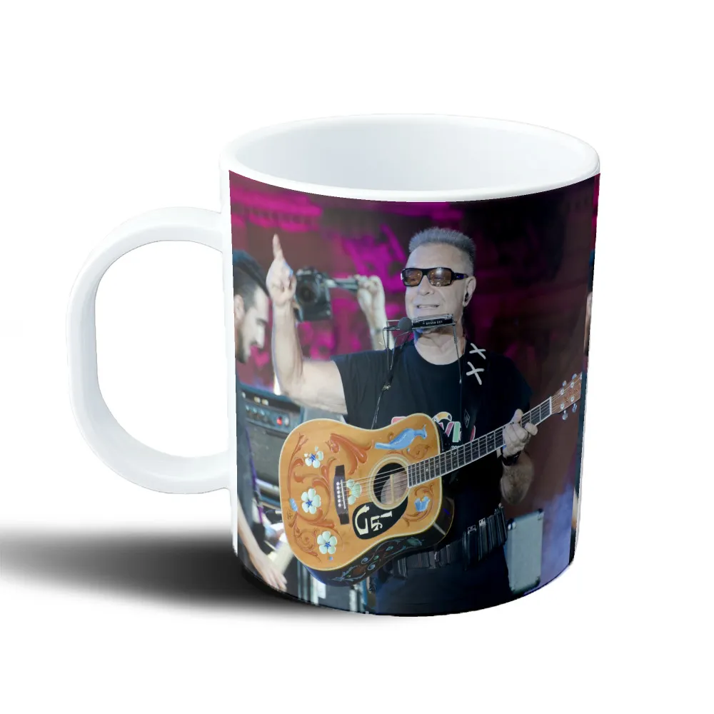 Taza de Plástico Leon Gieco con Guitarra - vista 2