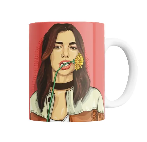 Taza de Cerámica Dua Lipa Ilustrada con Flor Amarilla