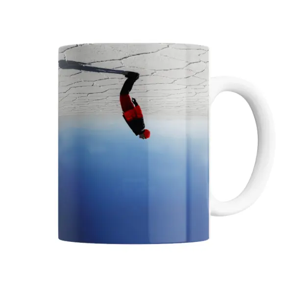 Taza de Cerámica Duki Cabeza Abajo