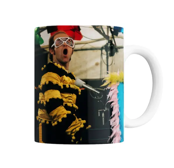 Taza de Cerámica Elton John Concierto Piano Vestuario Amarillo