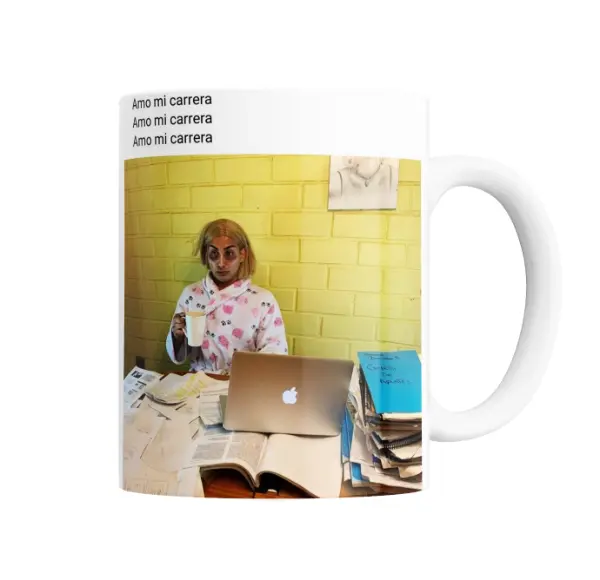 Taza de Cerámica Estudiante Amo mi carrera Meme Facultad
