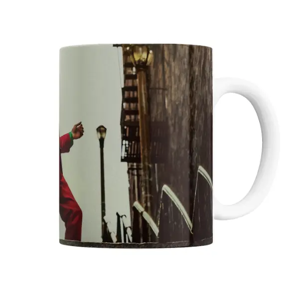 Taza de Cerámica Joker Baile en la Escalera