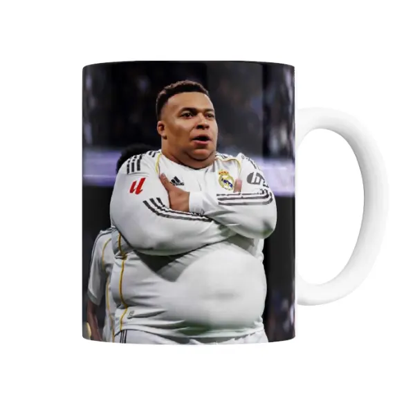 Taza de Cerámica Kylian Mbappé Real Madrid Brazos Cruzados