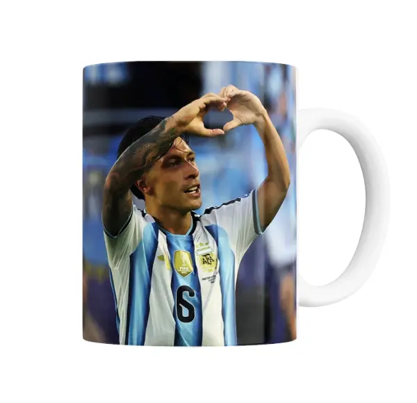 Taza de Cerámica Lisandro Martínez Selección Argentina Corazón