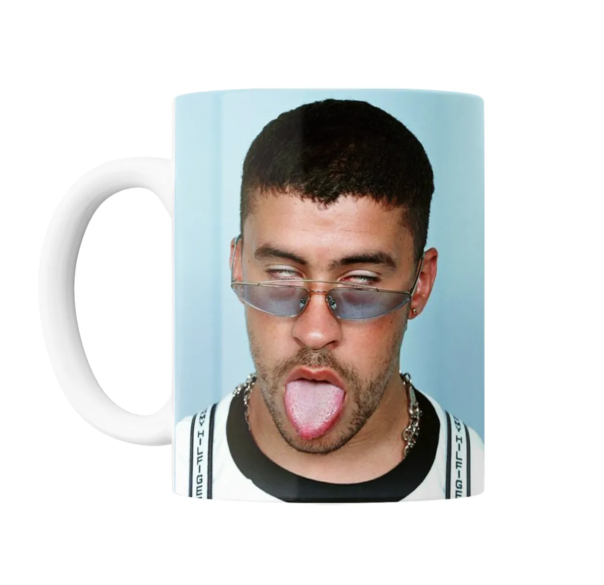 Taza de Cerámica Bad Bunny Lengua Afuera Gafas - vista 2
