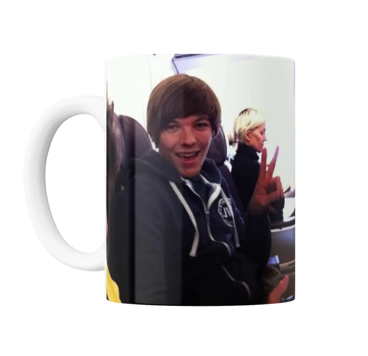 Taza de Cerámica Louis Tomlinson Selfie en Avión con Señal de Paz - vista 2