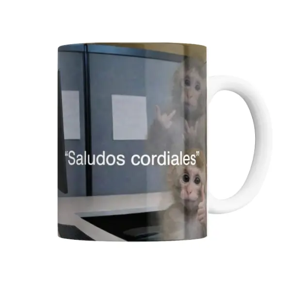 Taza de Cerámica Meme Mono Saludos Cordiales
