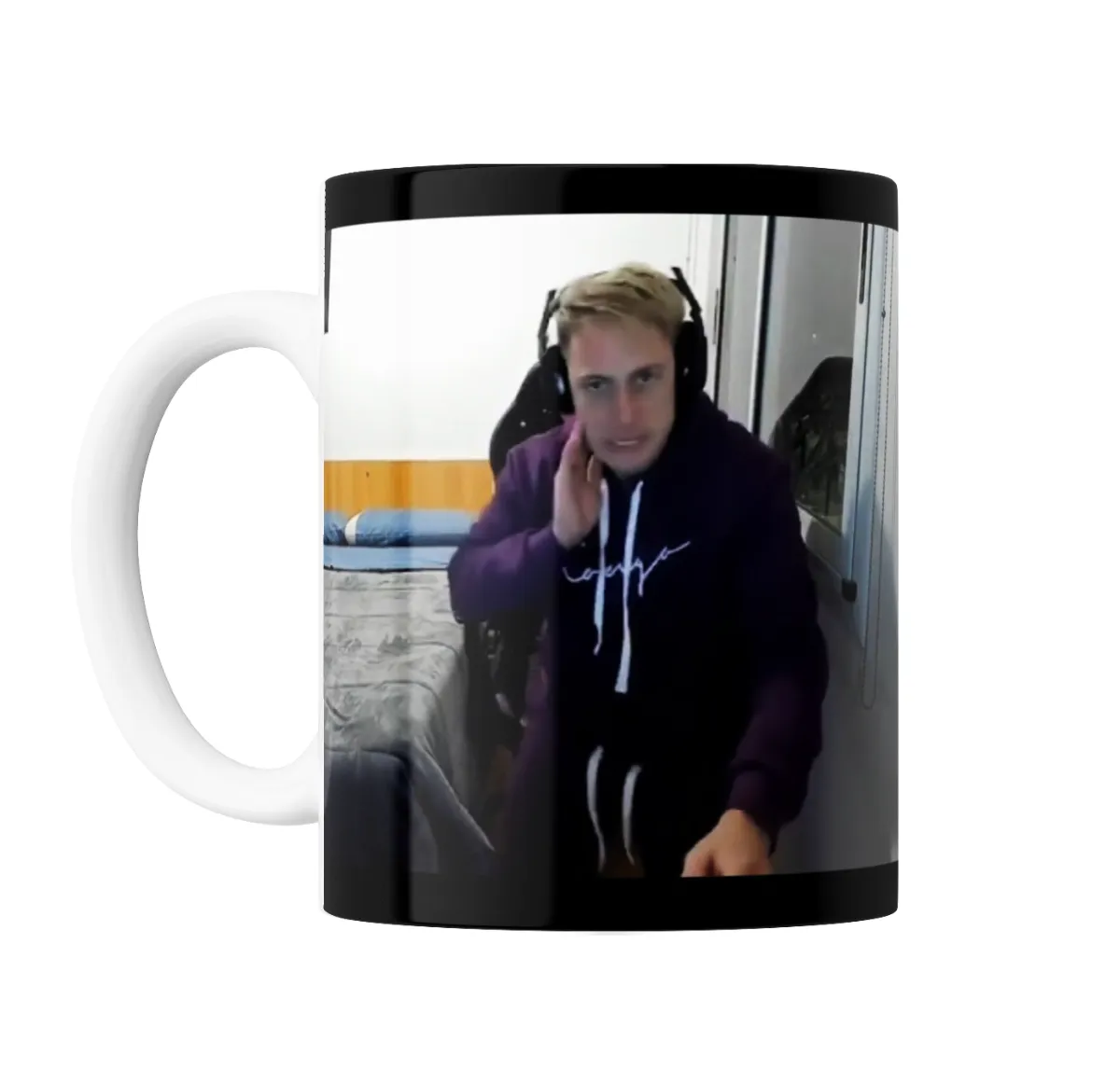 Taza de Cerámica Momo Streamer con Auriculares - vista 2