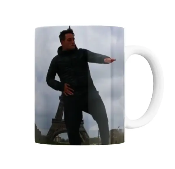 Taza de Cerámica Momo Torre Eiffel Pose
