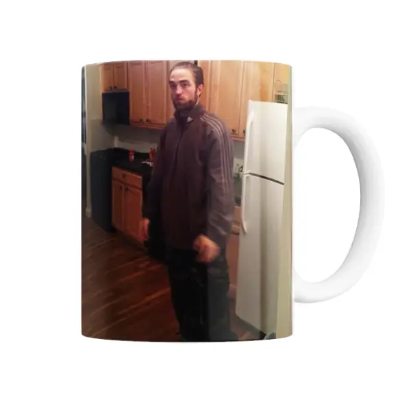 Taza de Cerámica Robert Pattinson Meme Cocina