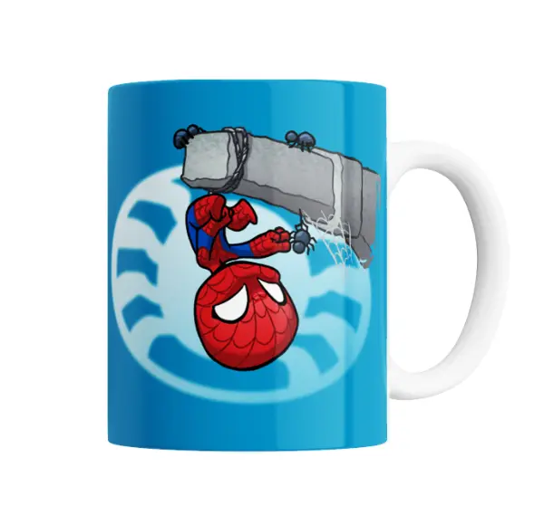 Taza de Cerámica Spiderman chibi colgado de telaraña