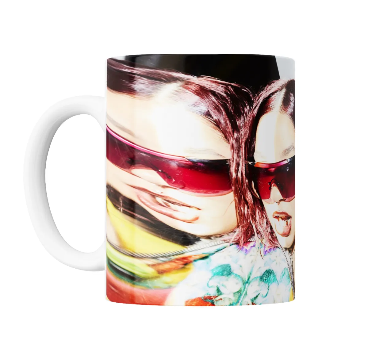 Taza de Cerámica Taichu Dos Mujeres con Antiparras Rojas - vista 2