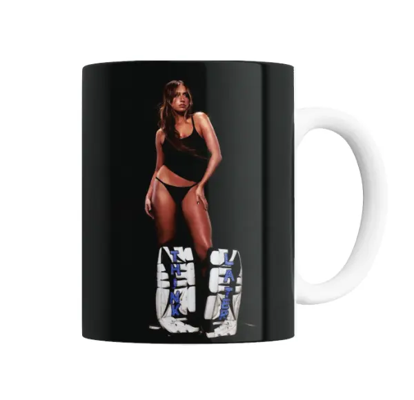 Taza de Cerámica Tate McRae Think Later Protectores de Arco