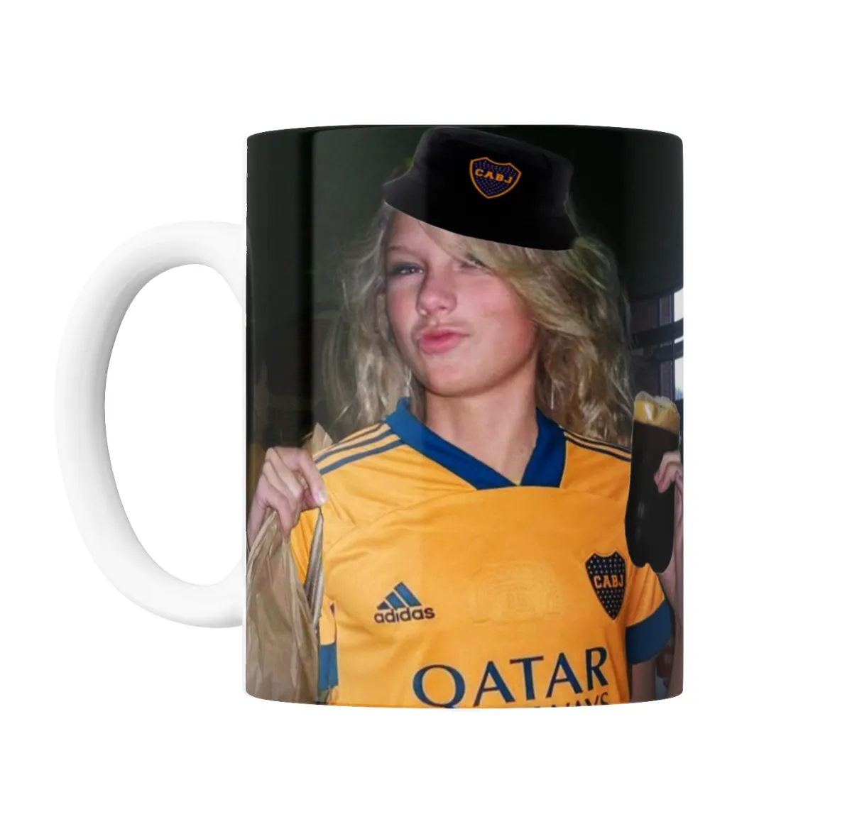 Taza de Cerámica Taylor Swift Hincha de Boca con Cerveza - vista 2