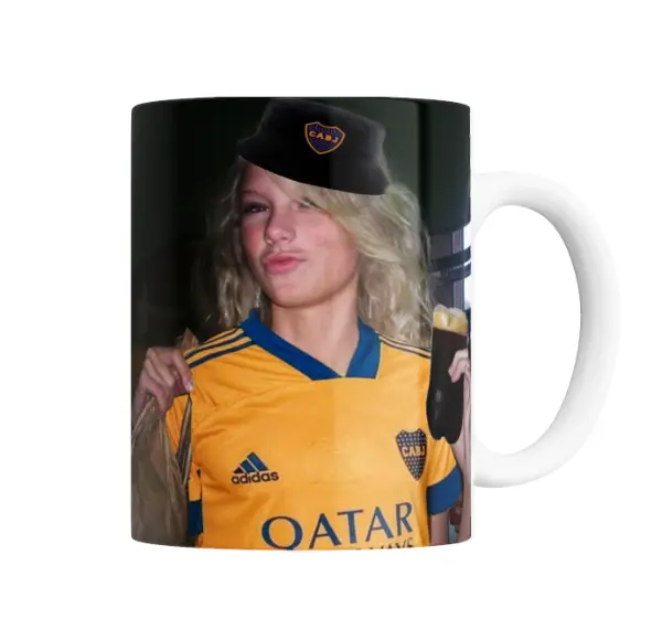 Taza de Cerámica Taylor Swift Hincha de Boca con Cerveza