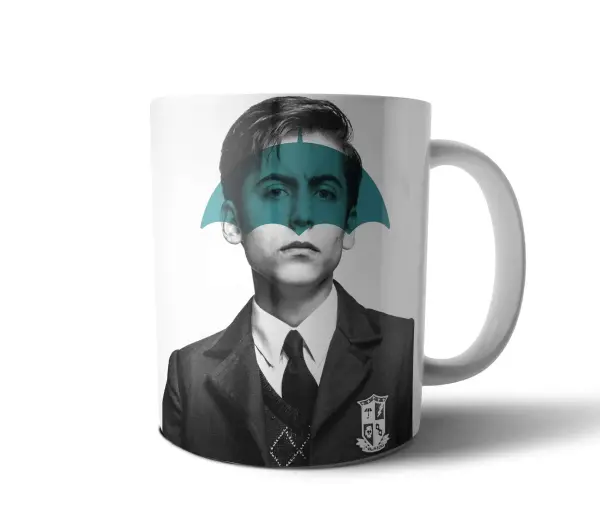 Taza de Cerámica The Umbrella Academy Niño con Símbolo de Murciélago