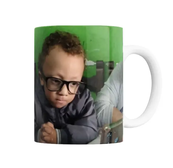 Taza de Cerámica Thiago y Leo Niño con Anteojos