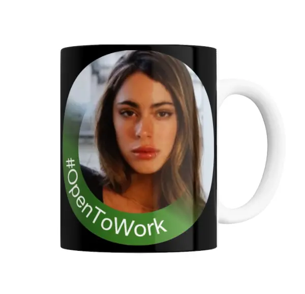 Taza de Cerámica TINI Meme Open To Work