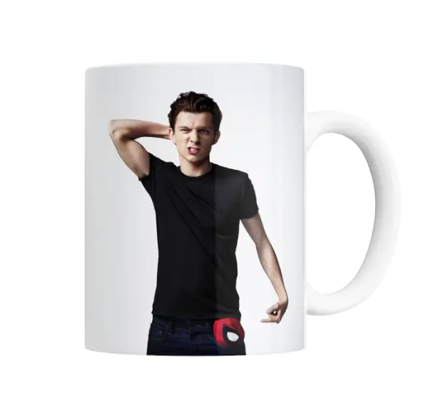 Taza de Cerámica Tom Holland Spider-Man Pose Divertida