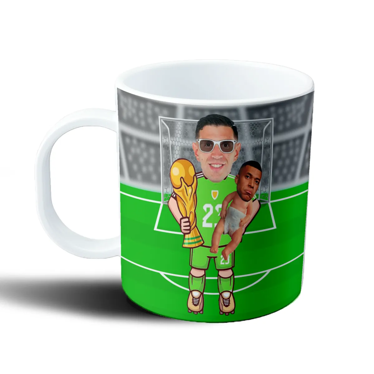 Taza de Plástico Argentina Dibu Martinez con Trofeo y Bebé - vista 2