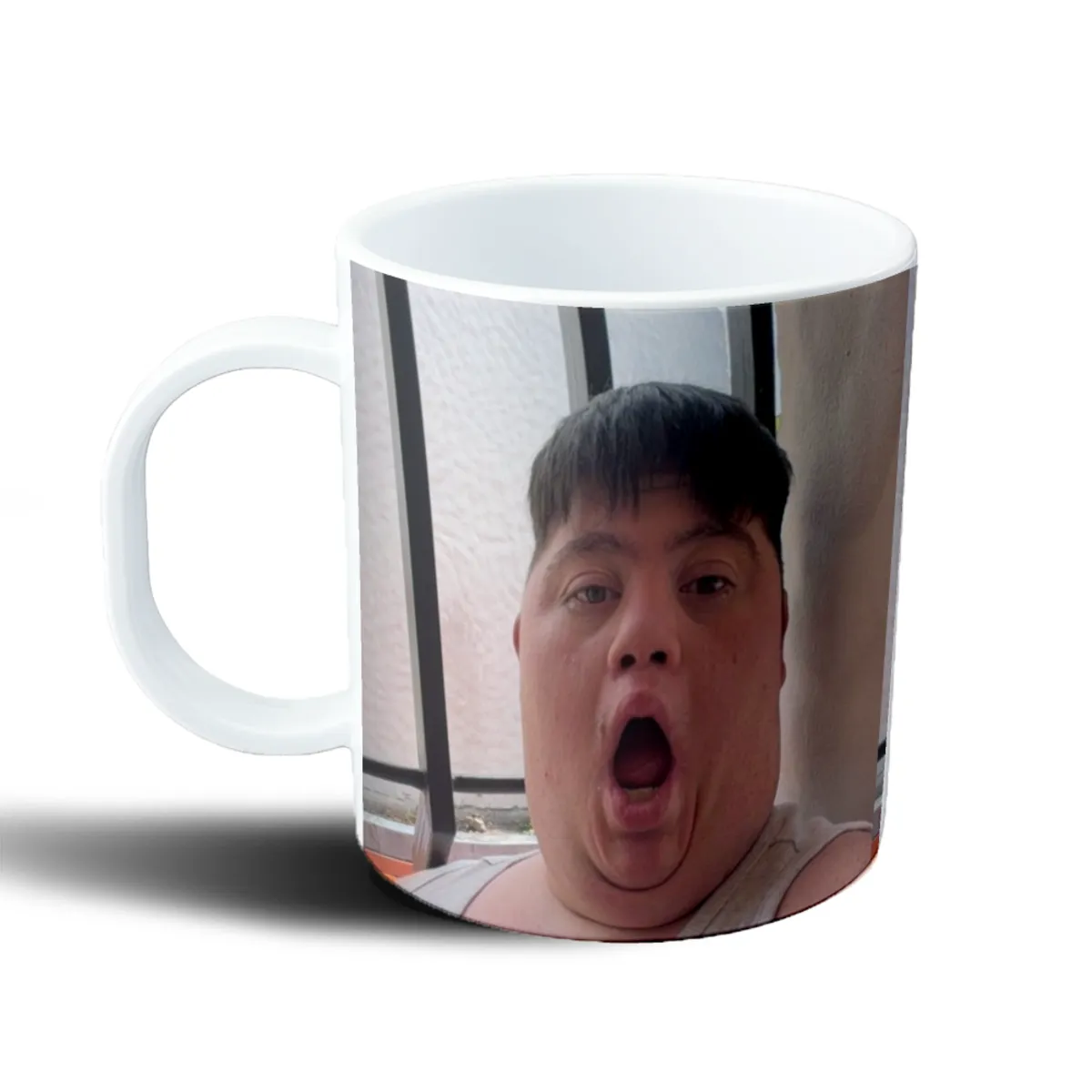 Taza de Plástico Augusto Alonso Cara Sorprendida - vista 2
