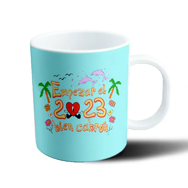 Taza de Plástico Bad Bunny Empezar el 2023 bien cabrón