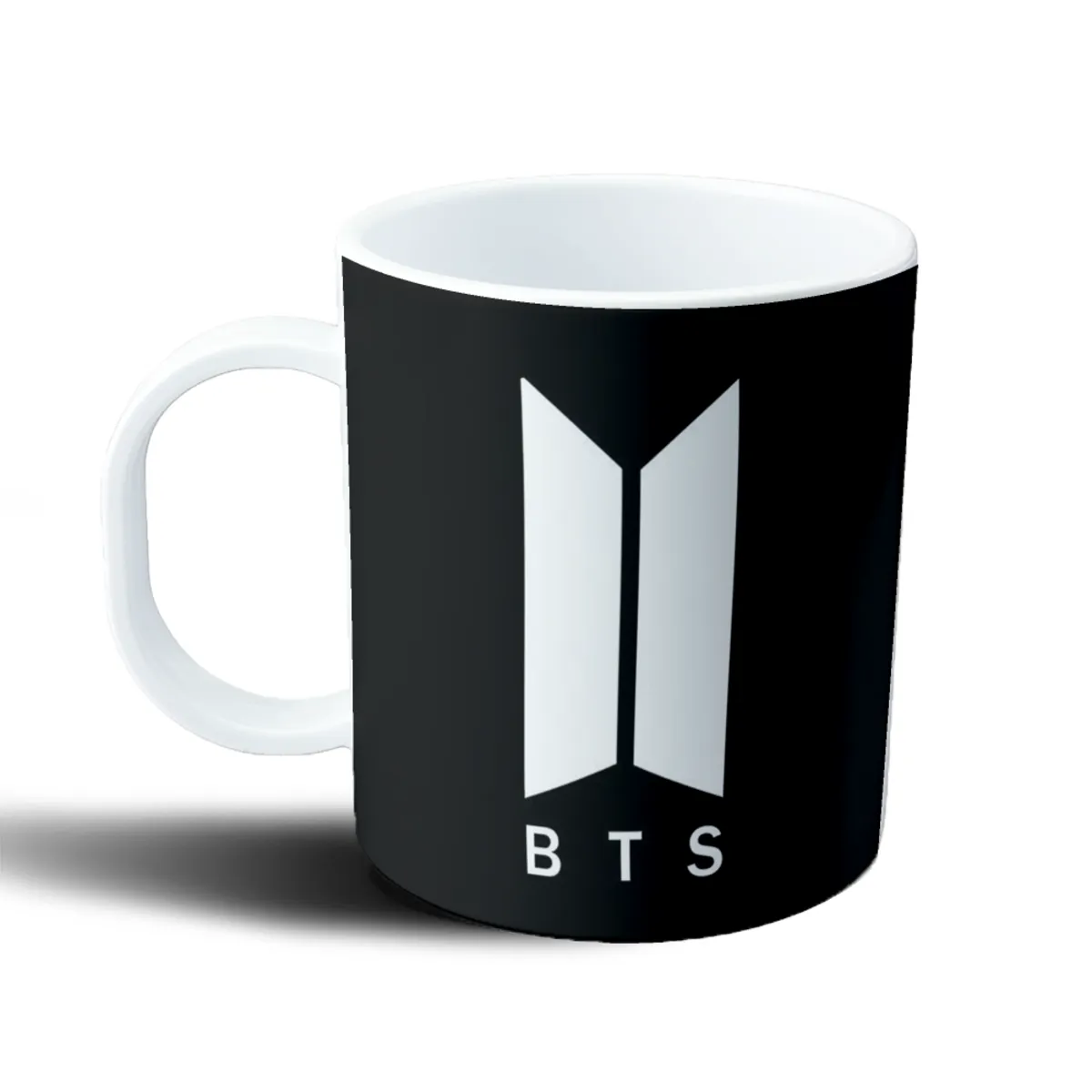 Taza de Plástico BTS Logo Negro - vista 2