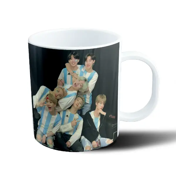 Taza de Plástico BTS con camiseta de Argentina