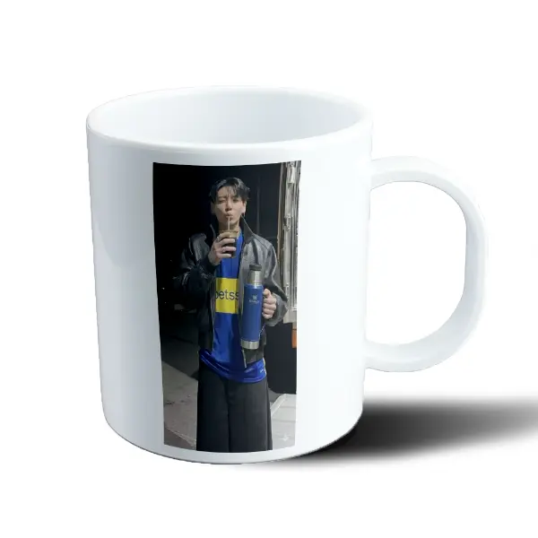 Taza de Plástico BTS Jungkook Bostero