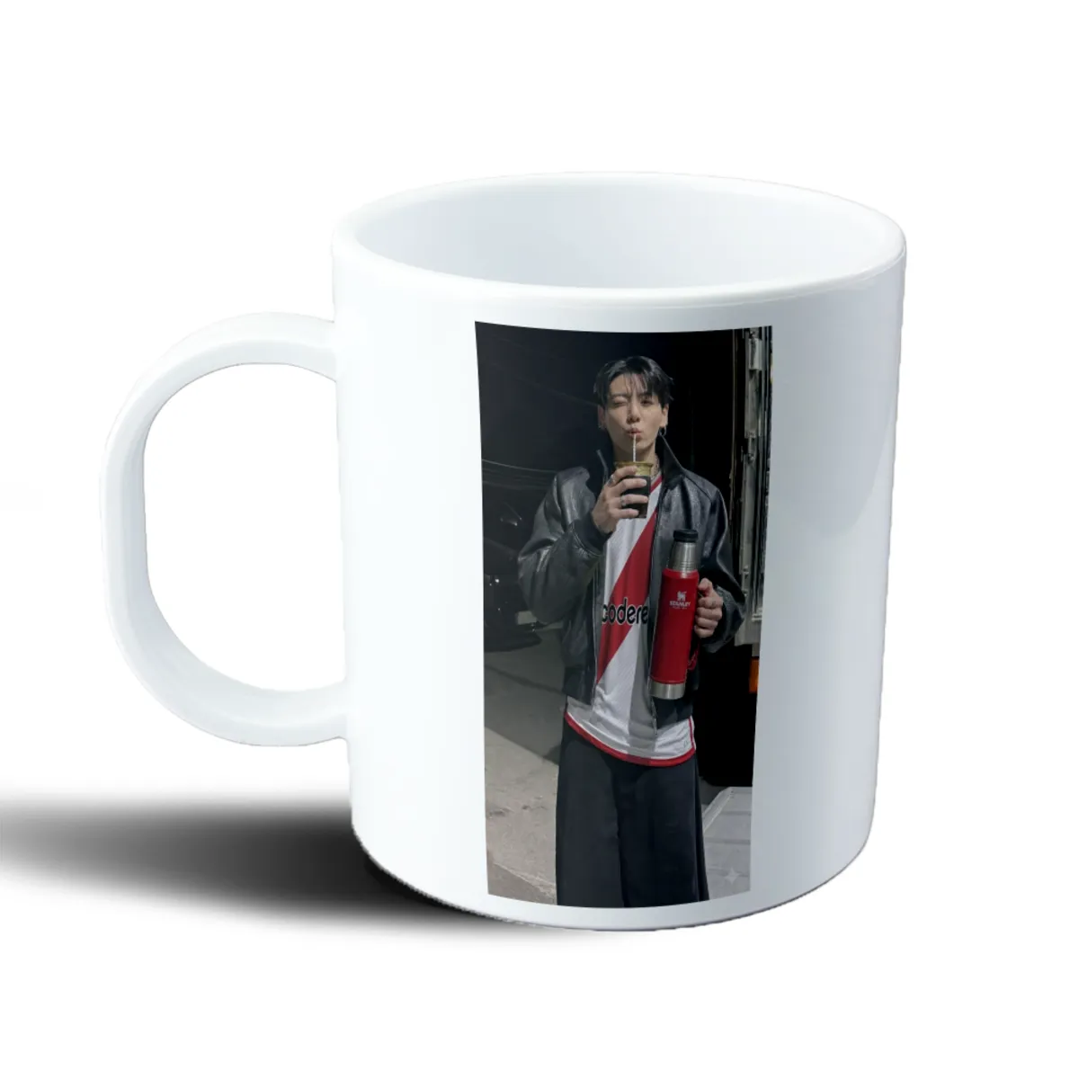 Taza de Plástico BTS Jungkook Mate River - vista 2
