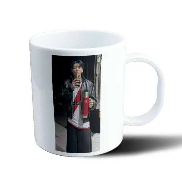 Taza de Plástico BTS Jungkook Mate River