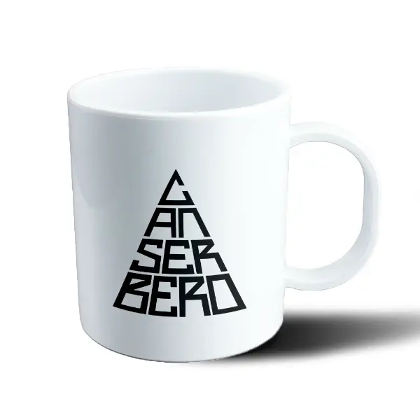 Taza de Plástico Canserbero Triángulo Tipografía