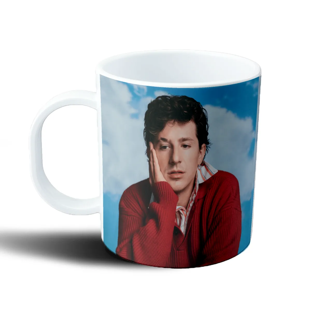 Taza de Plástico Charlie Puth Suéter Rojo - vista 2
