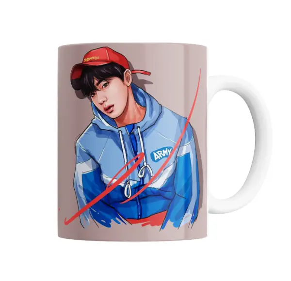 Taza de Cerámica BTS Jin con gorra roja y campera ARMY