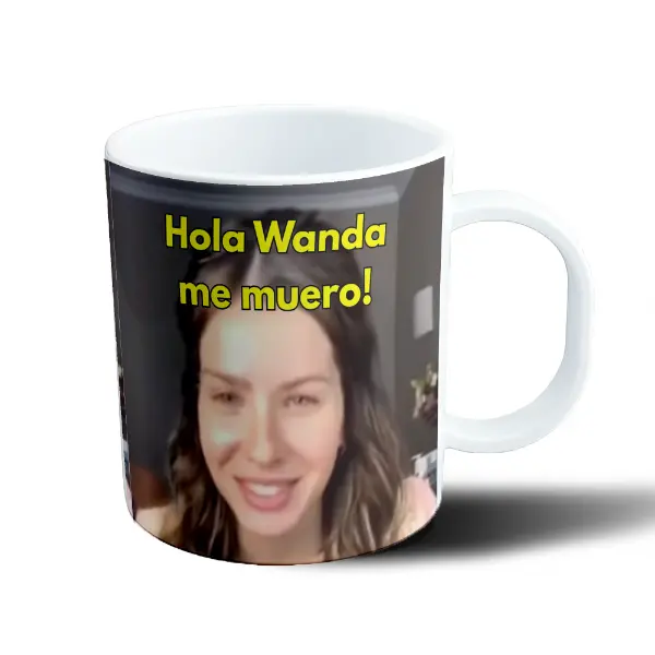 Taza de Plástico China Suarez Hola Wanda me muero