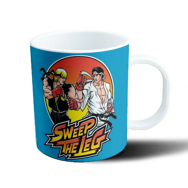 Taza de Plástico Cobra Kai Johnny y Daniel Sweep the Leg
